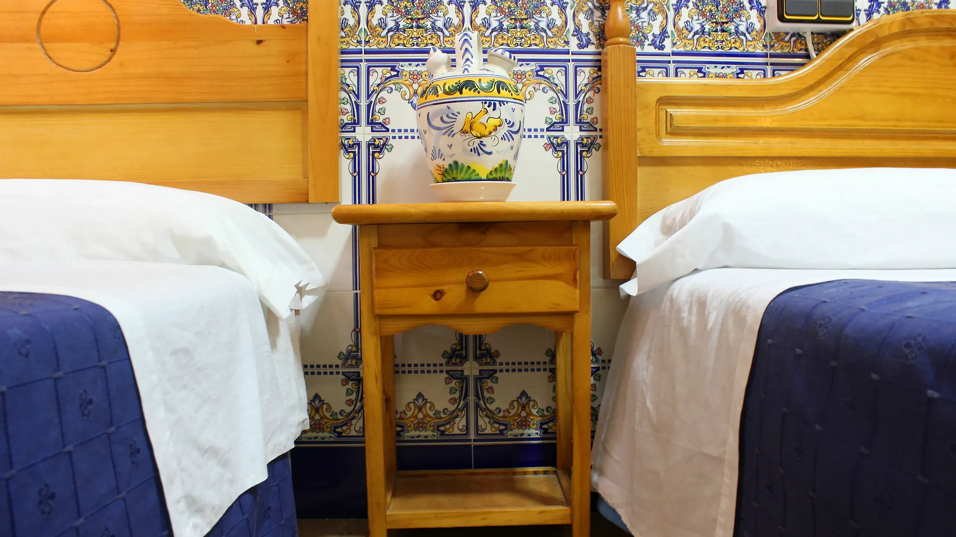 Hotel Pension Lisdos Seville