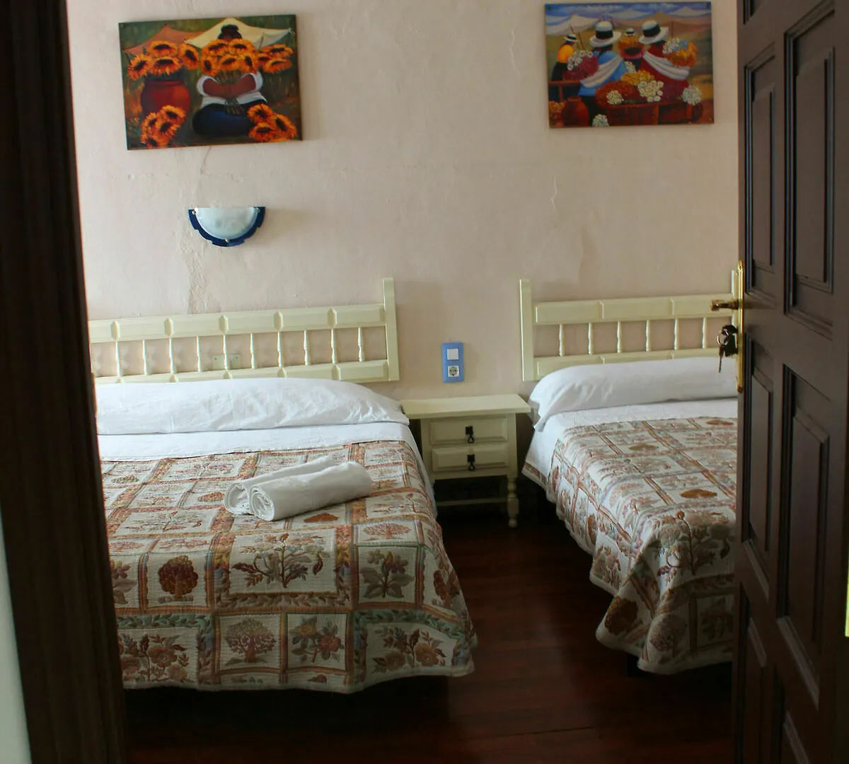 Hotel Pension Lisdos Seville Spain