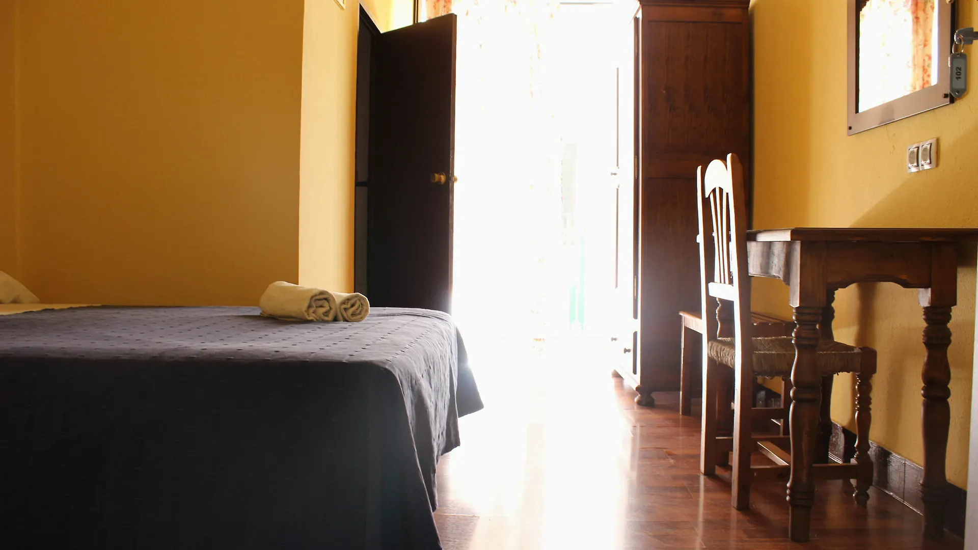 Pension Lisdos Seville 0*,  Spain
